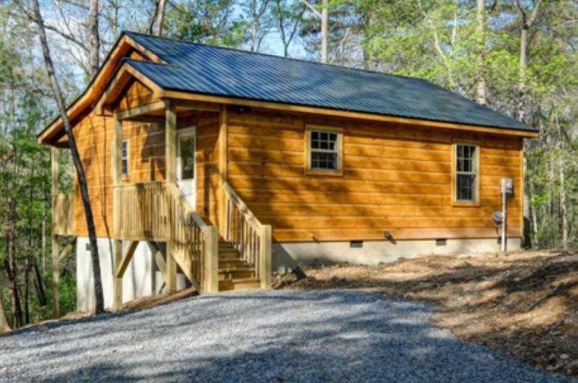 Murphy, North Carolina Area Cabins & Homes for Sale - $150K - $200K