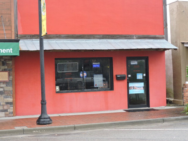 112&112A HUTCHINSON AVE, Adel GA