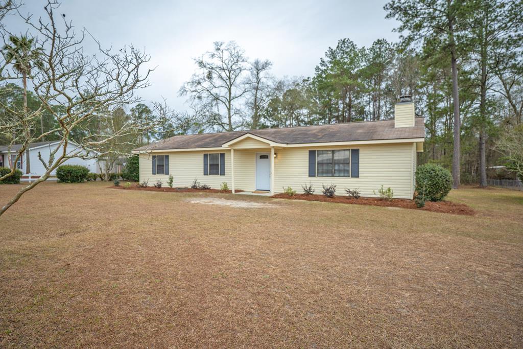 211 Knotty Pine Drive, Valdosta GA