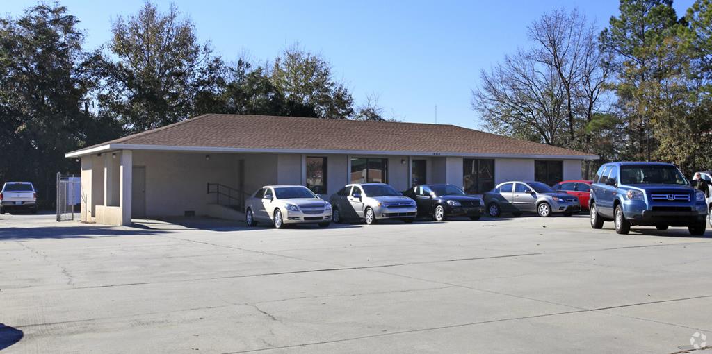 1804 Baytree Rd, Valdosta GA